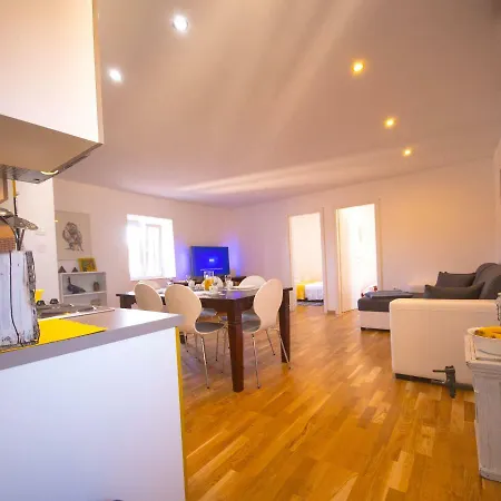 Apartman Frane *