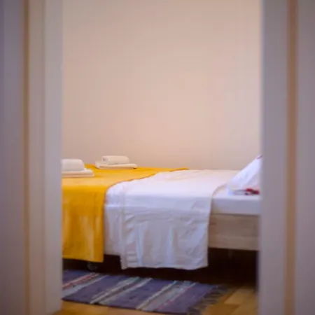 Apartman Frane *